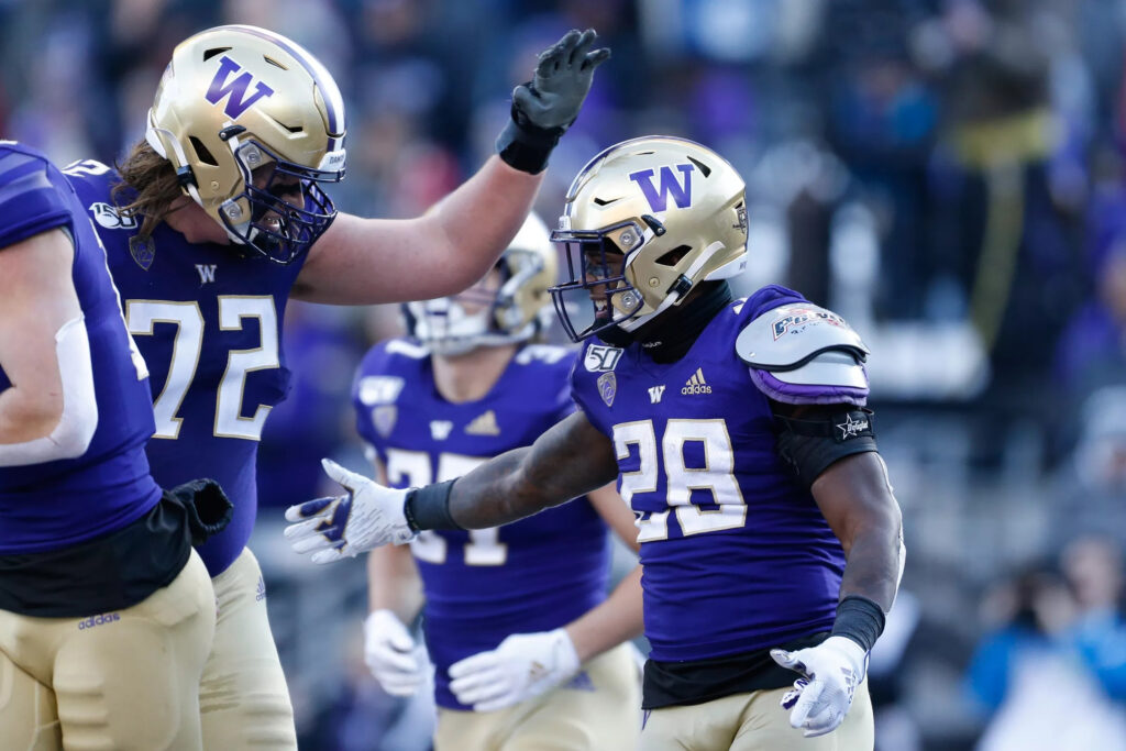 Looking At Some Top Offensive Targets Outside Of WA In 2021