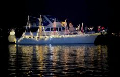 Christmas Ship Parade Columbia River Christmas Ships