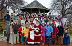 Christmas Traditions On Main Street In St Charles KSLQ