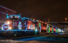 Pin By Marty Yundt On Trains Holiday Train Canadian