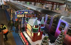 Ride The Festive CTA Holiday Train Schedule And Dates