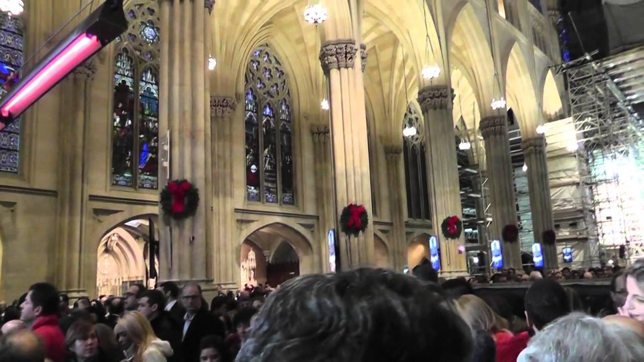 St Patrick s Cathedral Christmas Day Mass December 25