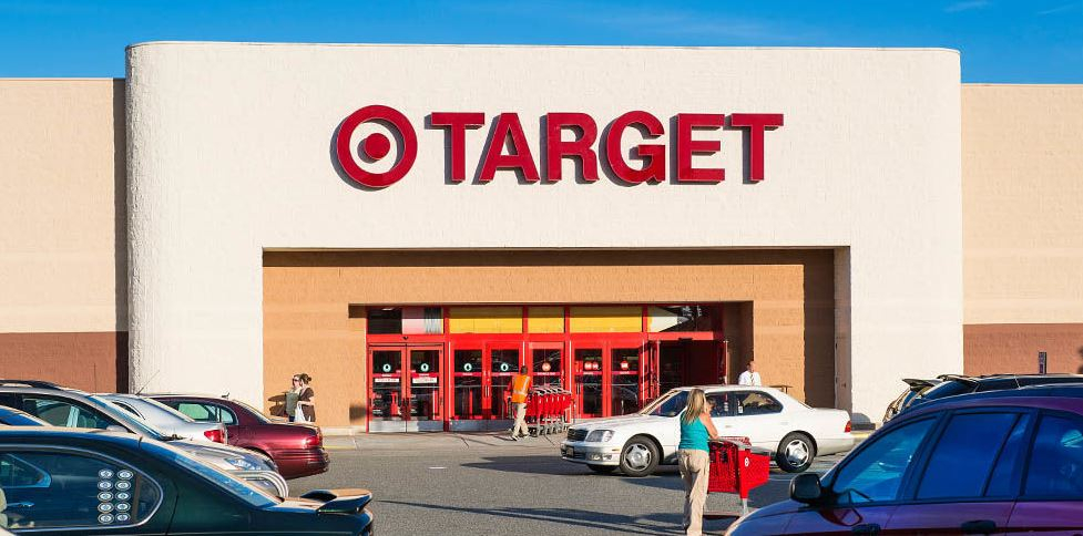  Target Holiday Hours Today Sunday And Christmas Eve 