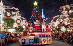 Watch Disney Christmas Parade 2020 Texas Map